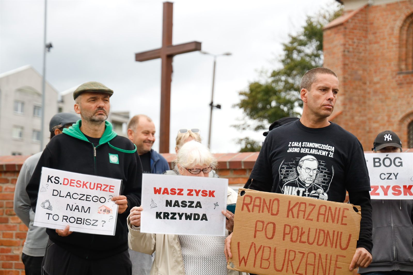 „Ks. Deskurze, dlaczego nam to robisz?”